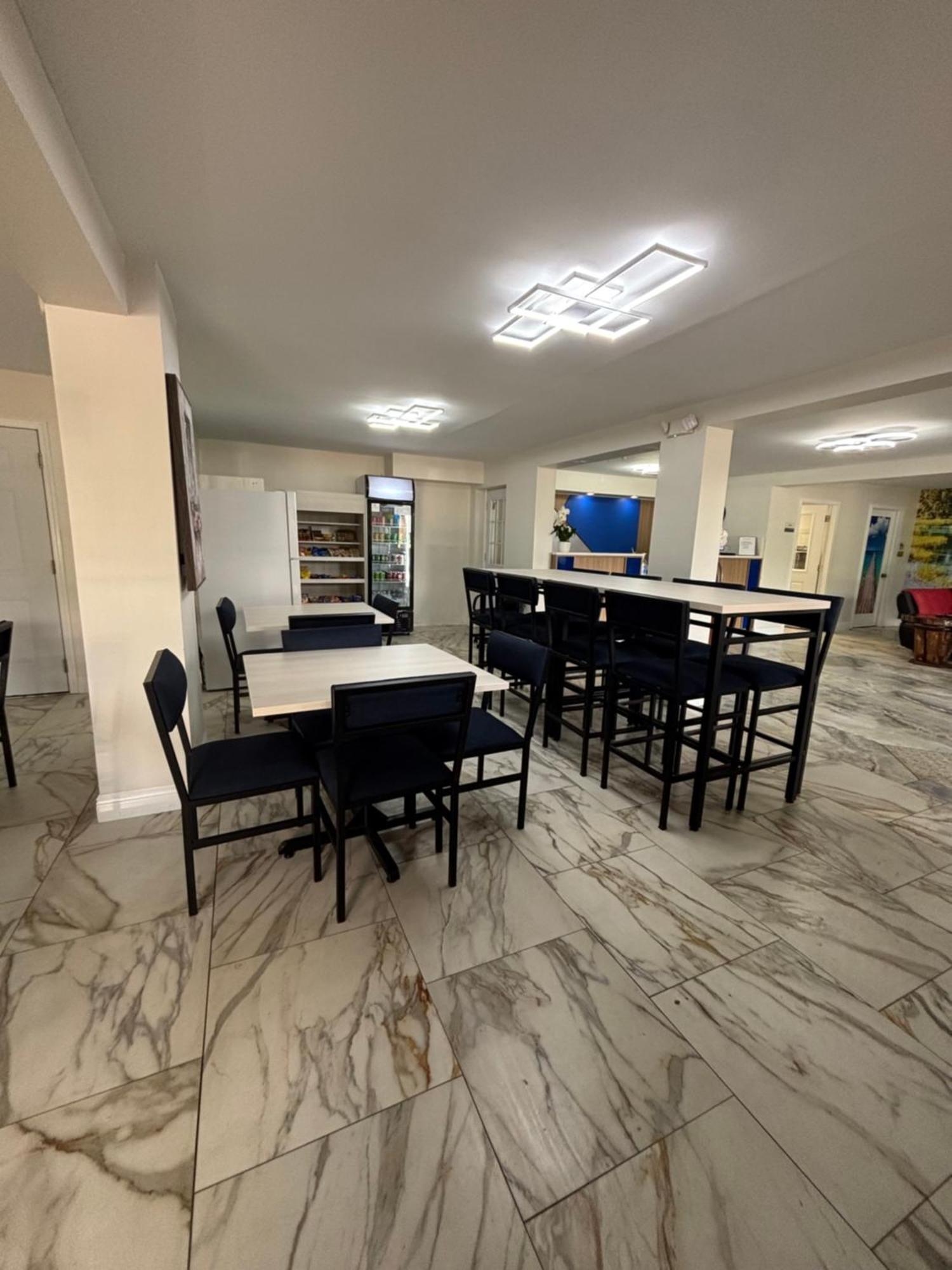 High Springs Inn Soon To Be Clarion Pointe Alachua Εξωτερικό φωτογραφία