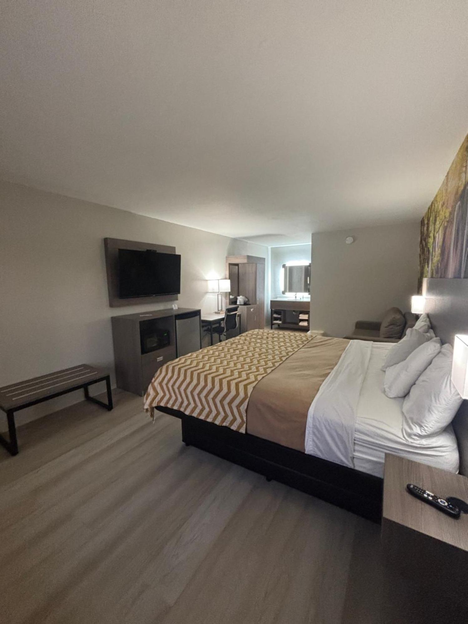 High Springs Inn Soon To Be Clarion Pointe Alachua Εξωτερικό φωτογραφία