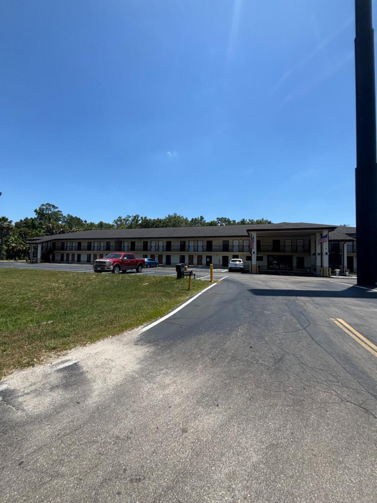 High Springs Inn Soon To Be Clarion Pointe Alachua Εξωτερικό φωτογραφία